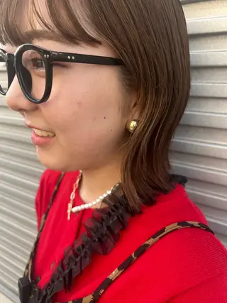 カラー ☘️折戸結菜☘️ ハイトーンカラーのヘアスタイル