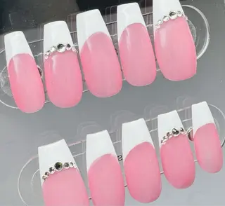 ネイル R Bella Nailのネイルデザイン