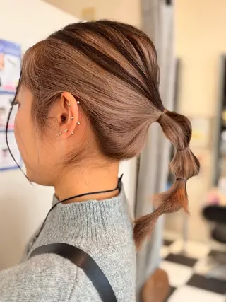 カラー 藤井 ひかりのヘアスタイル
