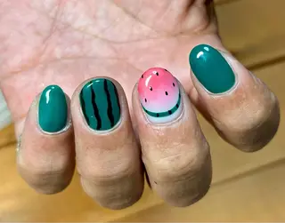 ネイル 鈴木 叶のネイルデザイン