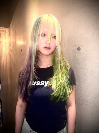 ロング カラー デザインカラー⭐︎★ 🐆hyo🐆のヘアスタイル