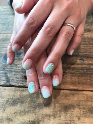 ネイル 佐藤  悠子のネイルデザイン