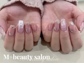 ネイル M+  Beauty Salonのネイルデザイン