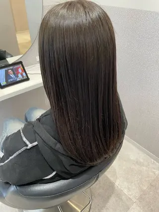 セミロング カラー 女性リピ90%🍨 🩷佐藤みずきのヘアスタイル