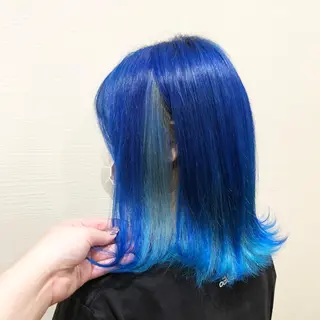 ミディアム maco 艶感ハイトーン🦋のヘアスタイル