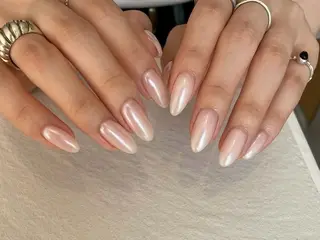 ネイル Yu_me【ユーミー】所属・WATANABE HARUNAのネイルデザイン