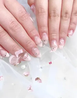 ネイル Nailsalon mui.所属・中家 亜紗子のネイルデザイン