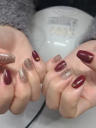 ネイル 13日3980円‼️ マグもデザインも◎のネイルデザイン