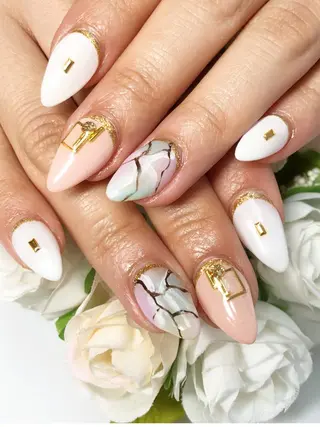 セミロング カラー ネイル CITRAtotal beautyのネイルデザイン