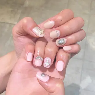 ネイル Kanon 🤍のネイルデザイン