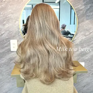 ロング カラー シールエクステ特化 ハイトーン、NANAのヘアスタイル