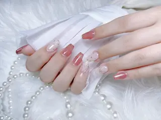 ネイル RAFFINE 月🦋🩵のネイルデザイン