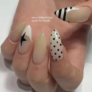 ロング 🤍One MISAKI🤍のネイルデザイン