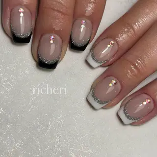 ミディアム ネイル richeri beautyのネイルデザイン