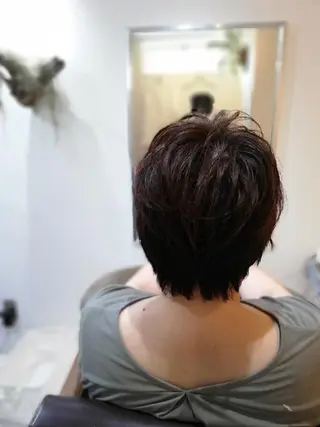 ショート カラー 北林 弘展のヘアスタイル