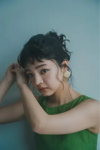 セミロング ヘアアレンジ uki所属・ササキ ヨシヒトのヘアスタイル