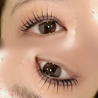 マツエク・マツパ Laule'a  by pickup所属・山田 未来の眉毛・アイブロウイメージ