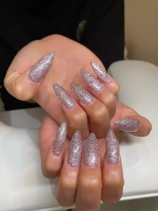 ネイル b’6 by Stir所属・b’6 Ayakaのネイルデザイン