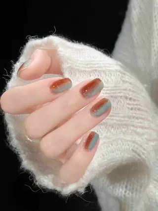 ネイル 🌈 Laule'aのネイルデザイン