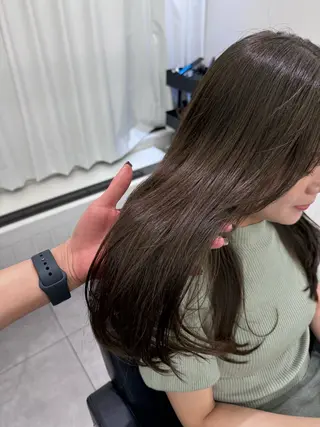 ロング カラー AHNKISM所属・似合わせカット💎 トレンドレイヤーのヘアスタイル