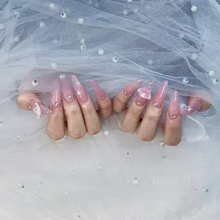 ネイル パーツ全部¥110 サロンミミのネイルデザイン