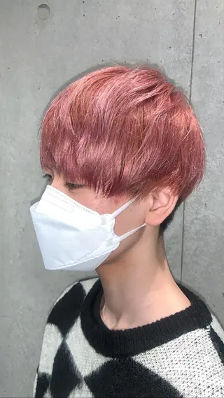 ショート カラー メンズ アニメ髪・ウルフ🦇 樋口莉夏のヘアスタイル