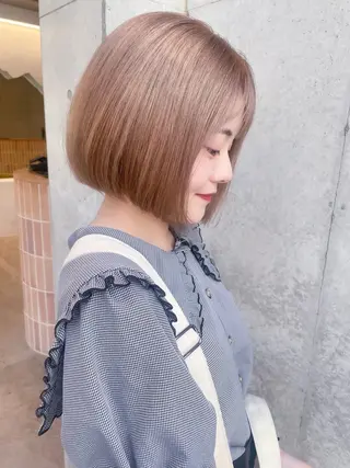 ショート カラー ヘアアレンジ ミニボブ/ブリーチ 🌈MISATOのヘアスタイル