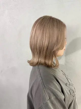 ミディアム カラー #tag 佐藤璃美のヘアスタイル