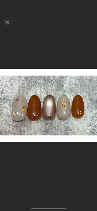 ミディアム K-more（ケーモア）知立店所属・K-more知立店 まなみのネイルデザイン