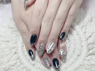 ネイル DEMAIN- 🌹のネイルデザイン