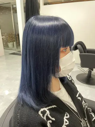 ミディアム カラー Amour なぐらのヘアスタイル