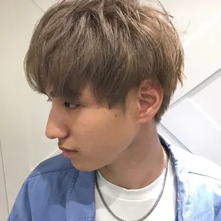 ショート カラー パーマ メンズ 平内 賢人のヘアスタイル