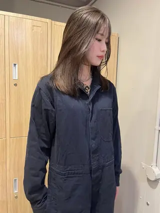 セミロング LOREN＋透明感 オリーブhirokoのヘアスタイル