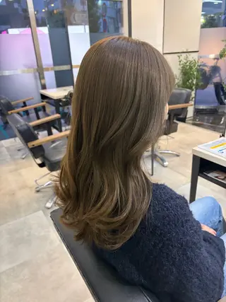 セミロング カラー 🥀韓国ヘア🥀 宮津真菜のヘアスタイル