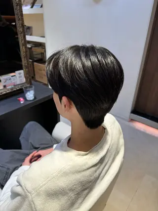 ショート パーマ メンズ YUKI🇰🇷 カルマ／ダウンパーマのヘアスタイル