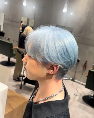 ショート カラー メンズ MONIQA所属・🐲RYUKI メンズブリーチのヘアスタイル