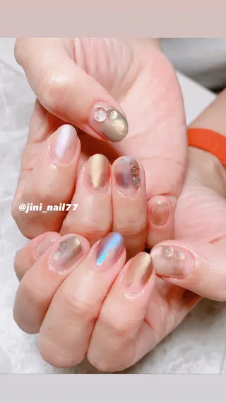 ネイル JINI NAIL所属・ジニ ネイルのネイルデザイン