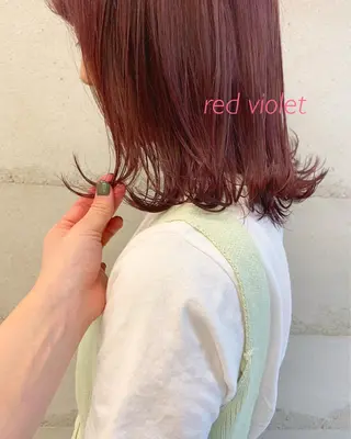 ショート 透明感/オリーブ/ グレージュ/YUKAのヘアスタイル