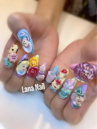 ネイル Lana Nail所属・Lana Nailのネイルデザイン