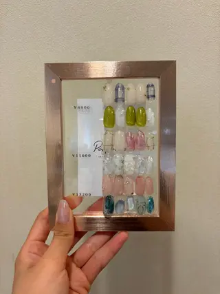 ネイル 加藤 花菜のネイルデザイン