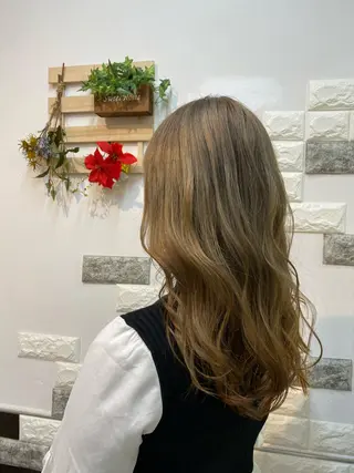 ロング カラー ショートボブ✨️ 池田芽生のヘアスタイル