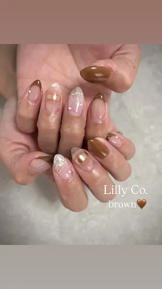 ネイル Lilly Co.のネイルデザイン