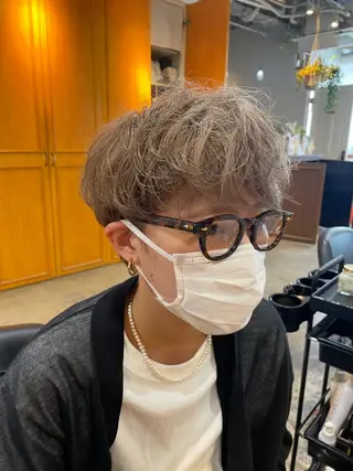 ショート カラー デザインパーマ🌀 KAISEIのヘアスタイル