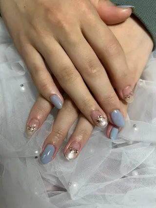 ネイル Ree所属・Ayumi (アユミ)のネイルデザイン