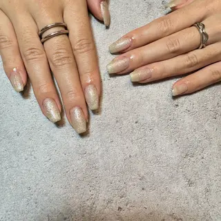 ネイル Aulu'bネイル ボディージュエリーのネイルデザイン