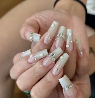 ネイル 🍑 momo_nailのネイルデザイン