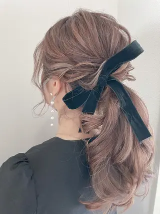 セミロング ヘアアレンジ キッズ PLUS縁所属・ヘアメイク10年から 美容師💄Anriのヘアスタイル