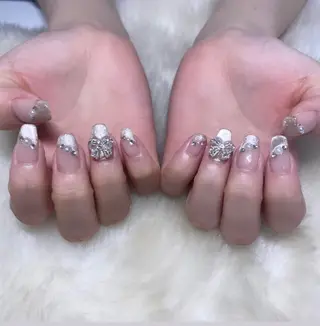 ネイル OOMINE KAORIのネイルデザイン