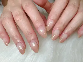 ネイル ECLAT エクラ所属・寺山 千鶴のネイルデザイン