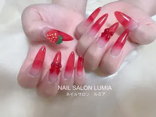 ネイル ネイルサロン ルミア Lumia 店長のネイルデザイン